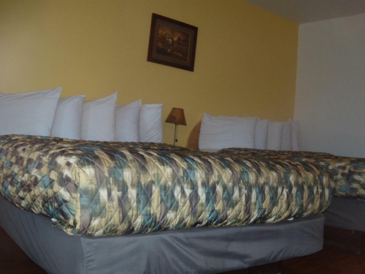 Corral Creek Lodge เคิร์นวิลล์ ภายนอก รูปภาพ